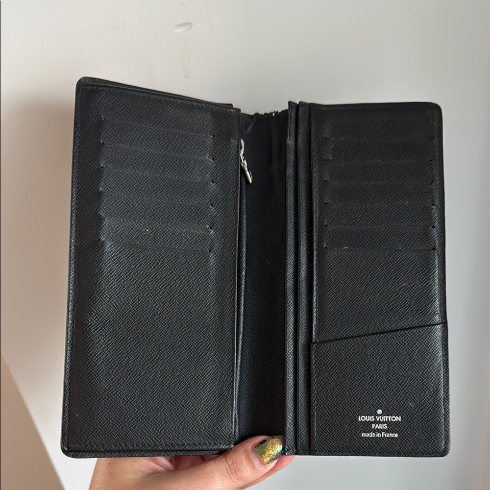 Louis Vuitton Black Damier Wallet - Picture 5 of 5